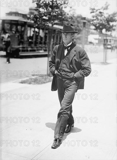 Lawrence Yates Sherman, 1913.  Creator: Harris & Ewing.