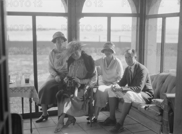 Slater, Mrs., and friends in a house in Long Beach, 1924 July. Creator: Arnold Genthe.