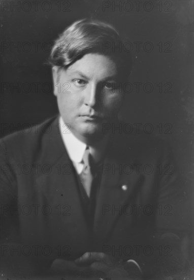 Hamilton, Clayton, Mr., portrait photograph, 1917 Sept. 20. Creator: Arnold Genthe.