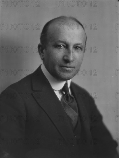 Wertheimer, Mr., portrait photograph, 1917. Creator: Arnold Genthe.