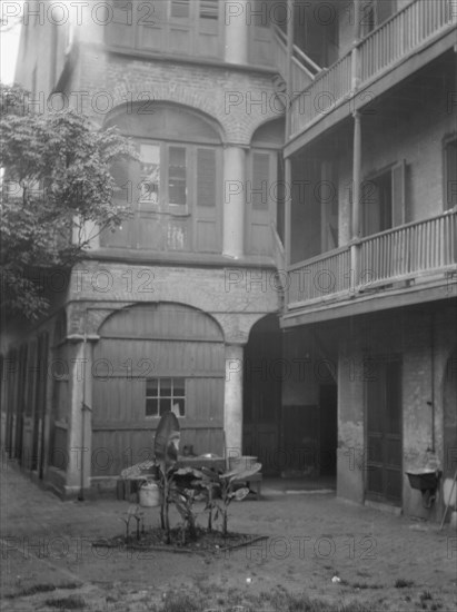 Courtyard, New Orleans, between 1920 and 1926. Creator: Arnold Genthe.