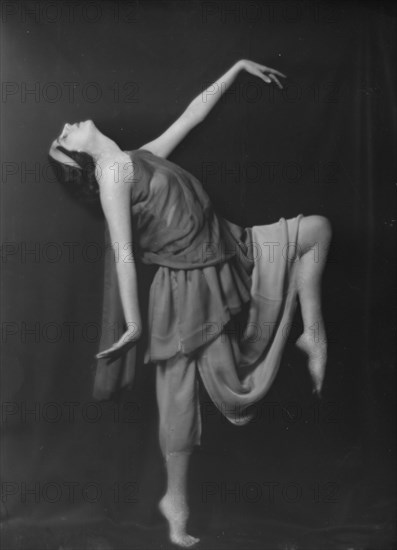 Marion Morgan dancer, between 1914 and 1927. Creator: Arnold Genthe.