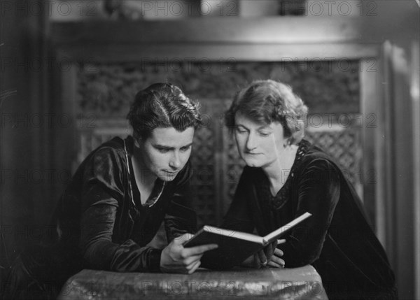 Miss Dorothy Arzner and Marion Morgan, portrait photograph, 1927.  Creator: Arnold Genthe.