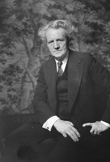 Portrait photograph of Arnold Genthe, between 1911 and 1942. Creator: Arnold Genthe.