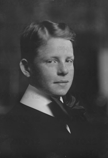 Mr. Van Rensaler Adams, portrait photograph, 1919 Jan. 6. Creator: Arnold Genthe.