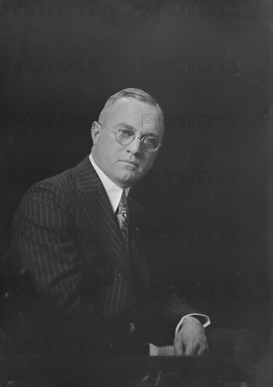 Mr. Drake, portrait photograph, 1919 Feb. 10. Creator: Arnold Genthe.