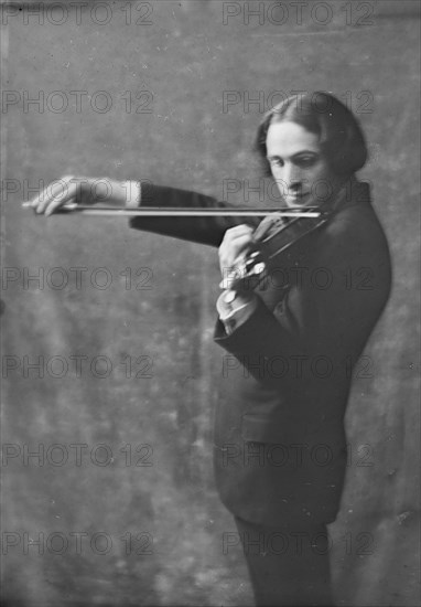 Mr. Gugi, portrait photograph, 1918 June 10. Creator: Arnold Genthe.
