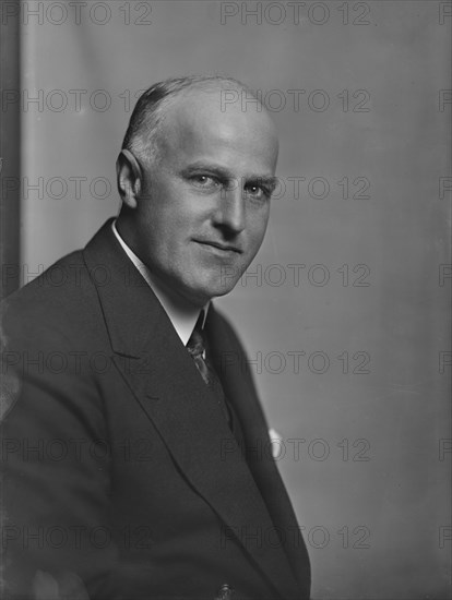 Mr. Frederick Hoover, portrait photograph, 1918 Sept. 18. Creator: Arnold Genthe.