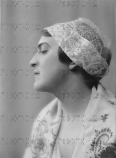 Friend of Dulcie Moore, portrait photograph, 1918 Sept. 7. Creator: Arnold Genthe.