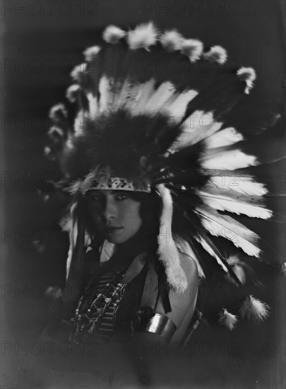 Princess White Deer, or Princess Deer Foot, portrait photograph, 1919 Oct. 14. Creator: Arnold Genthe.