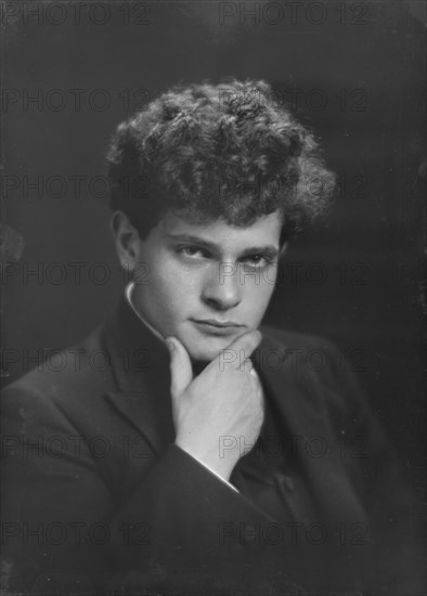 Mr. Tosha [sic] Seidel, portrait photograph, 1918 May 13. Creator: Arnold Genthe.