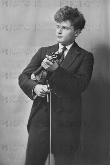 Mr. Tosha [sic] Seidel, portrait photograph, 1918 May 13. Creator: Arnold Genthe.