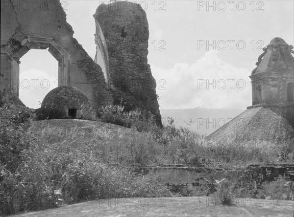 Travel views of Cuba and Guatemala, between 1899 and 1926. Creator: Arnold Genthe.