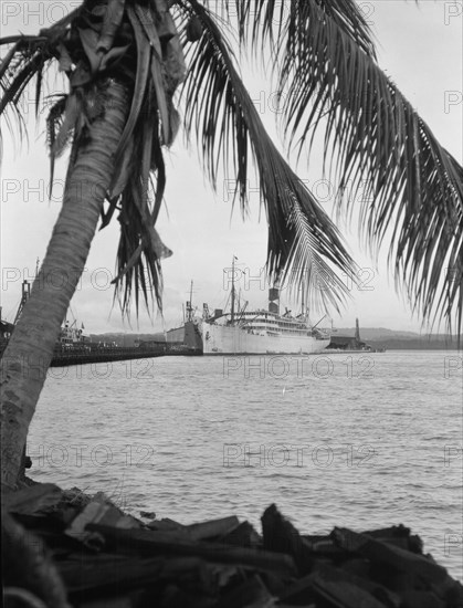 Travel views of Cuba and Guatemala, between 1899 and 1926. Creator: Arnold Genthe.