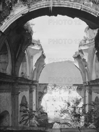 Travel views of Cuba and Guatemala, between 1899 and 1926. Creator: Arnold Genthe.