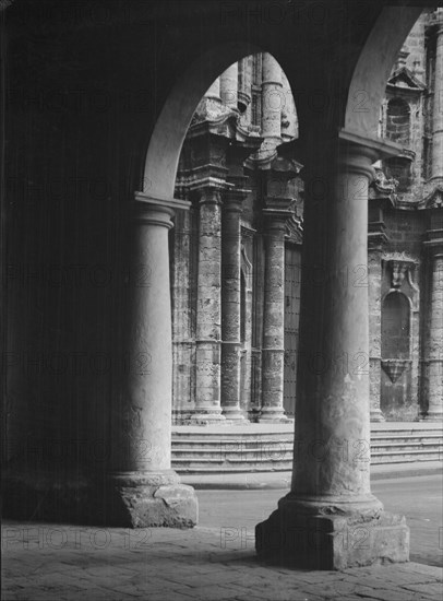 Travel views of Cuba and Guatemala, between 1899 and 1926. Creator: Arnold Genthe.