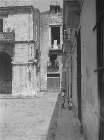 Travel views of Cuba and Guatemala, between 1899 and 1926. Creator: Arnold Genthe.