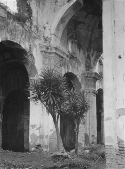 Travel views of Cuba and Guatemala, between 1899 and 1926. Creator: Arnold Genthe.