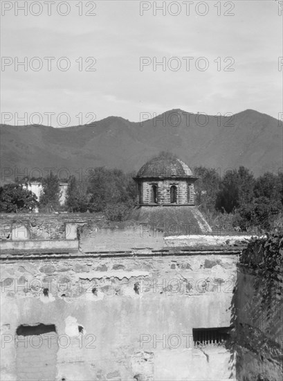 Travel views of Cuba and Guatemala, between 1899 and 1926. Creator: Arnold Genthe.