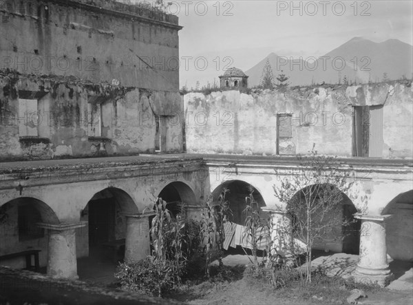 Travel views of Cuba and Guatemala, between 1899 and 1926. Creator: Arnold Genthe.