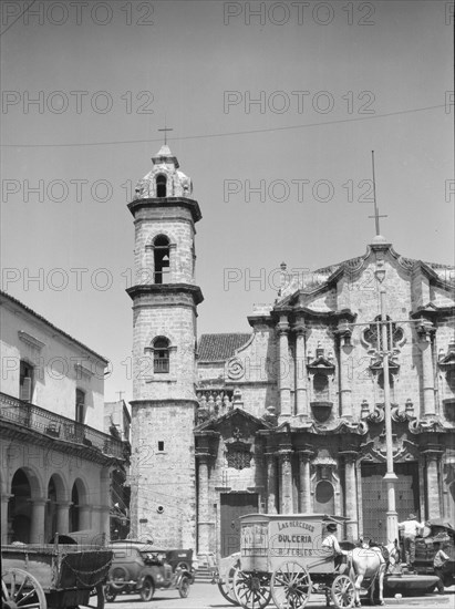 Travel views of Cuba and Guatemala, between 1899 and 1926. Creator: Arnold Genthe.