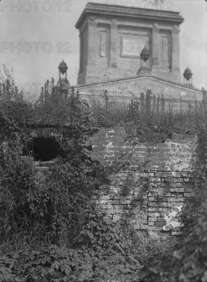 Travel views of Cuba and Guatemala, between 1899 and 1926. Creator: Arnold Genthe.