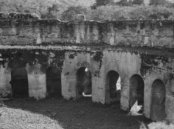 Travel views of Cuba and Guatemala, between 1899 and 1926. Creator: Arnold Genthe.