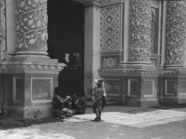 Travel views of Cuba and Guatemala, between 1899 and 1926. Creator: Arnold Genthe.