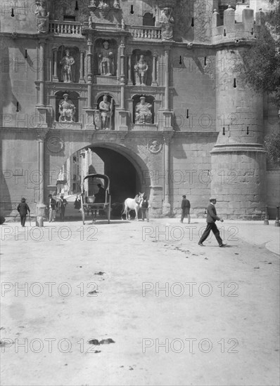 Travel views of Europe, between 1904 and 1938. Creator: Arnold Genthe.