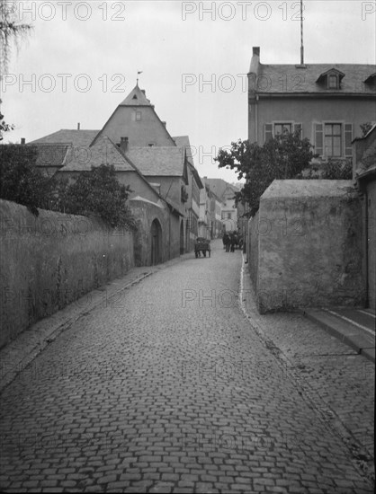 Travel views of Europe, between 1904 and 1938. Creator: Arnold Genthe.