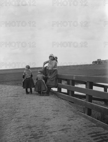 Travel views of Europe, between 1904 and 1938. Creator: Arnold Genthe.