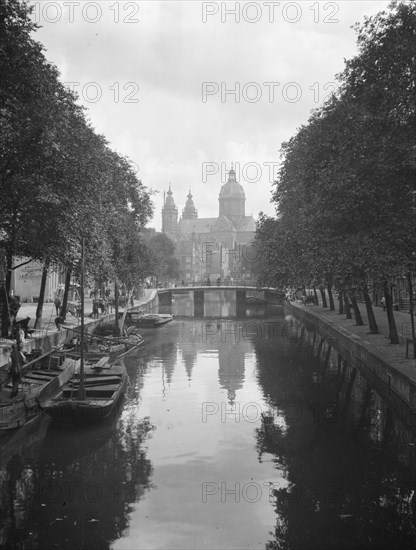 Travel views of Europe, between 1904 and 1938. Creator: Arnold Genthe.