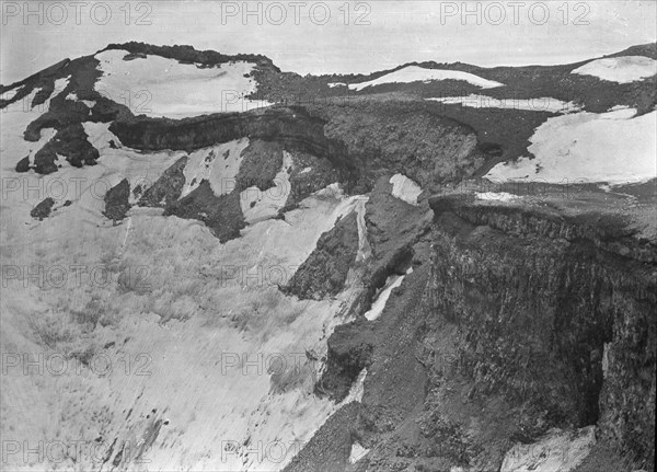 Travel views of Japan and Korea, 1908. Creator: Arnold Genthe.