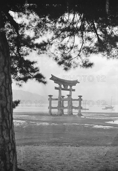 Travel views of Japan and Korea, 1908. Creator: Arnold Genthe.