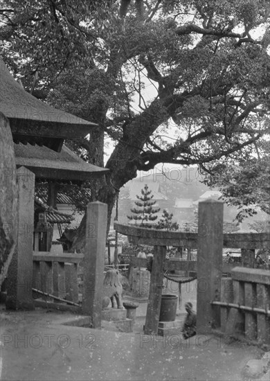 Travel views of Japan and Korea, 1908. Creator: Arnold Genthe.