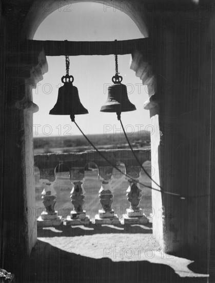 Travel views of the American Southwest, between 1899 and 1928. Creator: Arnold Genthe.