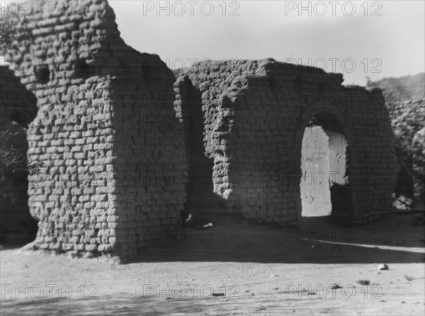 Travel views of the American Southwest, between 1899 and 1928. Creator: Arnold Genthe.