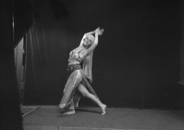 Unidentified dancer, possibly an Elizabeth Duncan dancer, between 1911 and 1942. Creator: Arnold Genthe.