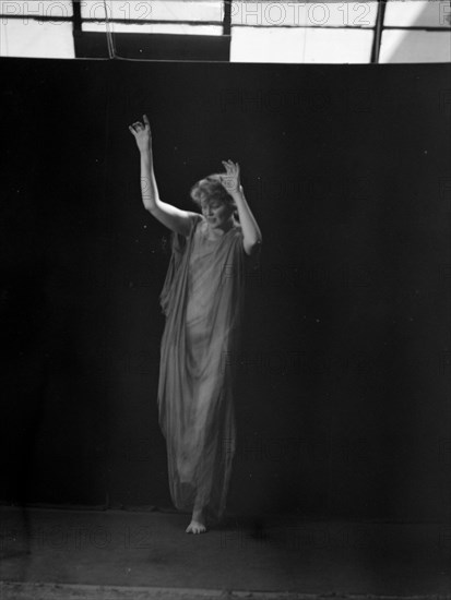 Unidentified dancer, possibly an Elizabeth Duncan dancer, between 1911 and 1942. Creator: Arnold Genthe.