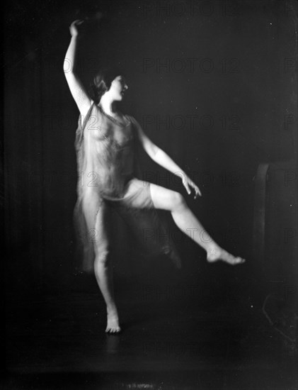 Unidentified dancer, possibly an Elizabeth Duncan dancer, between 1911 and 1942. Creator: Arnold Genthe.