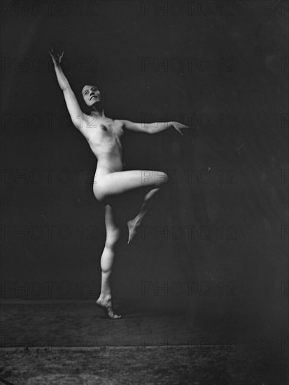 Unidentified dancer, possibly an Elizabeth Duncan dancer, between 1911 and 1942. Creator: Arnold Genthe.