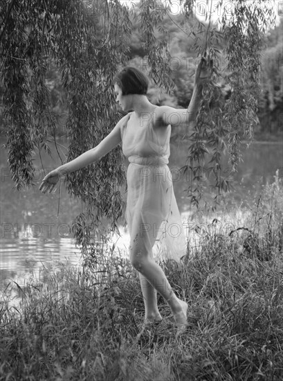 Unidentified dancer, possibly an Elizabeth Duncan dancer, between 1911 and 1942. Creator: Arnold Genthe.