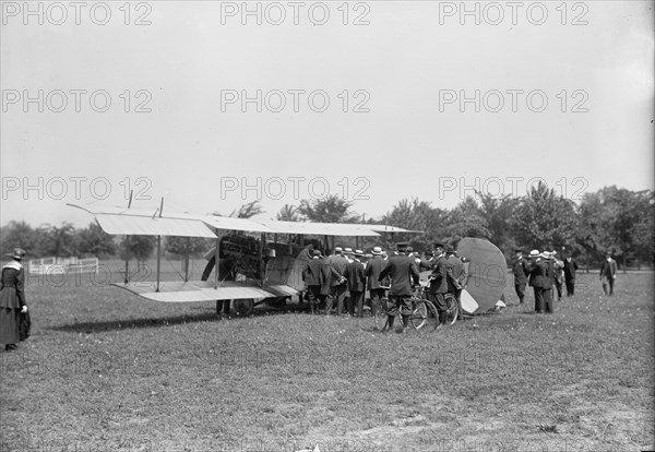 Curtiss Airplane Tests And Demonstrations; Twin Engine Biplane, Potomac Park, 1916. Creator: Harris & Ewing.