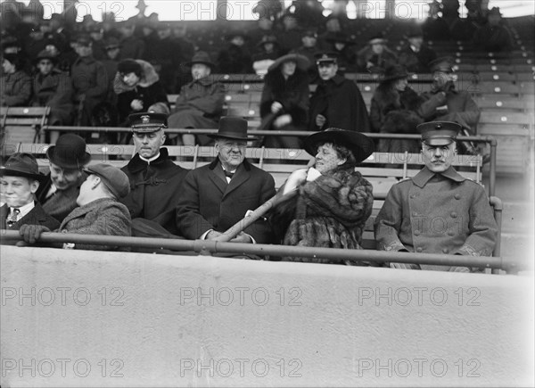 Marine Corps, U.S.N. Machine Gun Unit Demonstration at Ball Park - Daniels And Gen. Barnett, 1917. Creator: Harris & Ewing.