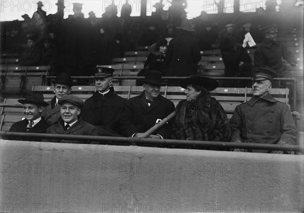 Marine Corps, U.S.N. Machine Gun Unit Demonstration at Ball Park - Daniels And Gen. Barnett, 1917. Creator: Harris & Ewing.