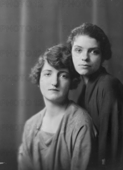 Watson, Ruth, Miss, and unidentified woman, portrait photograph, 1915. Creator: Arnold Genthe.