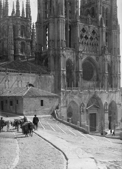 Travel views of Europe, between 1904 and 1938. Creator: Arnold Genthe.