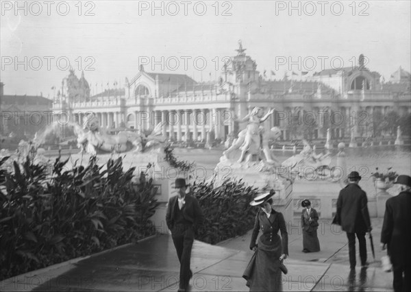 St Louis World's Fair, 1904. Creator: Arnold Genthe.
