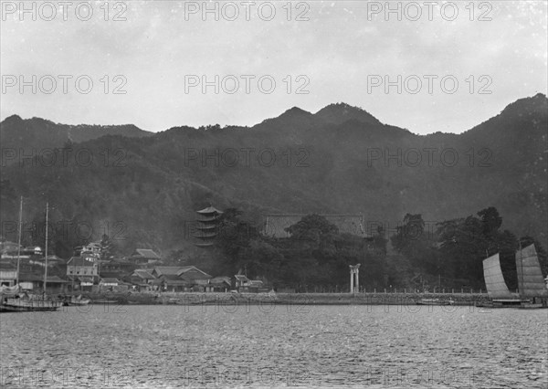 Travel views of Japan and Korea, 1908. Creator: Arnold Genthe.