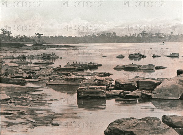 ''Le lit du Congo aux environs de Stanleyville; L'Ouest Africain', 1914. Creator: Unknown.